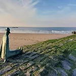 Sea View For 6 Guests *