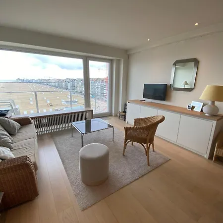 Sea View For 6 Guests *