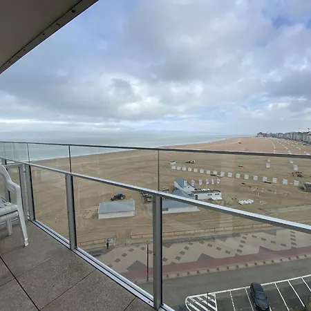 Sea View For 6 Guests Lägenhet Knokke-Heist
