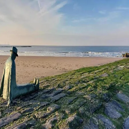 Sea View For 6 Guests *