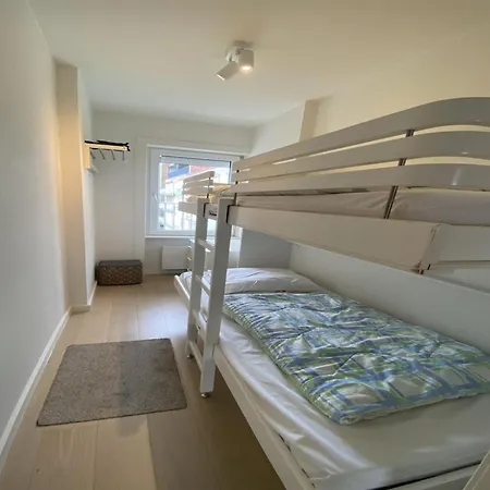 Sea View For 6 Guests *