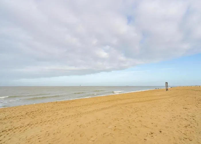 Sea View For 6 Guests